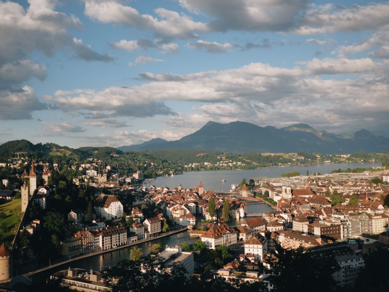 Firmengründung Schweiz 2026: Standort Délémont Firmengründung Schweiz 2026: Standort Délémont